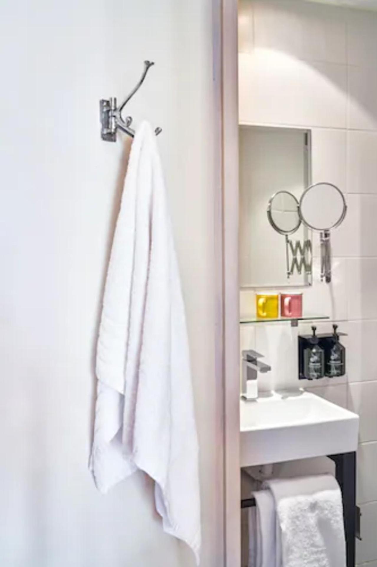Max Brown Hotel Canal District, Part Of Sircle Collection Amsterdam Room photo